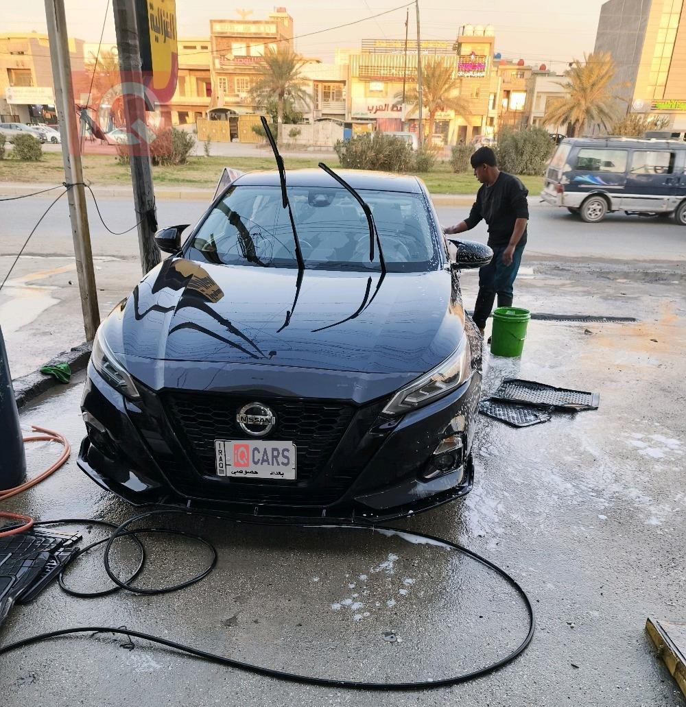 نيسان ألتيما